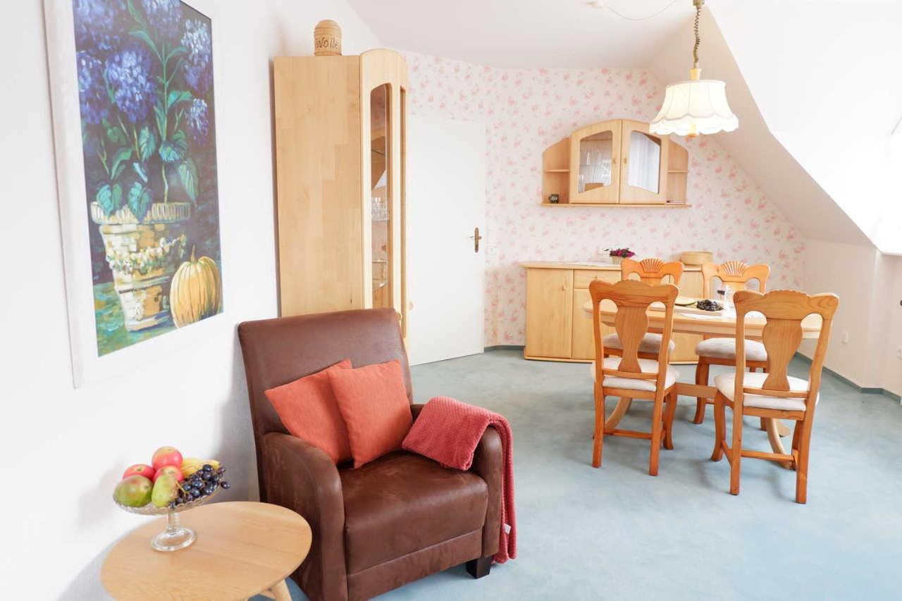 Ferienwohnung Ostfriesenglueck Leer Exterior foto